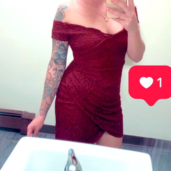 Windsor Dresses & Skirts - Women’s Windsor formal/cocktail mini wrap dress size 5/6